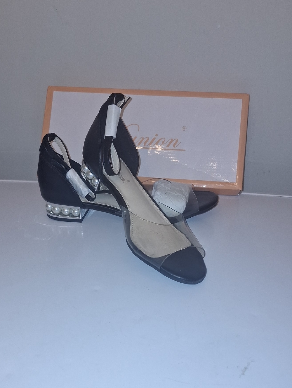 Black Pearl-Accent Open-Toe Low Heel Sandals